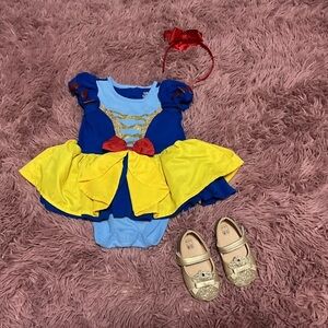 Disney Snow White Bodysuit Costume Princess Halloween 18-24 Mths, Shoes Dress up